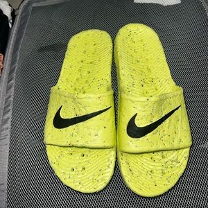nike sustainable volt womens slides